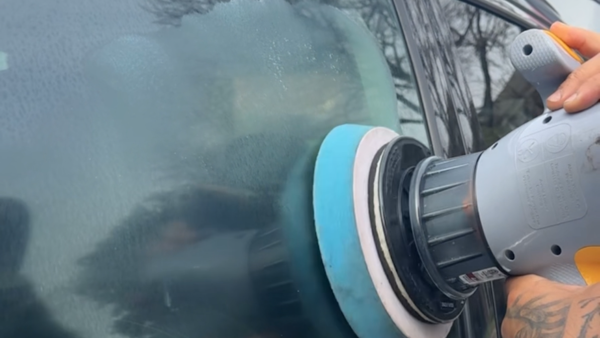 Full Vehicle Restoration โ Interior Shampoo & Wax Sealant